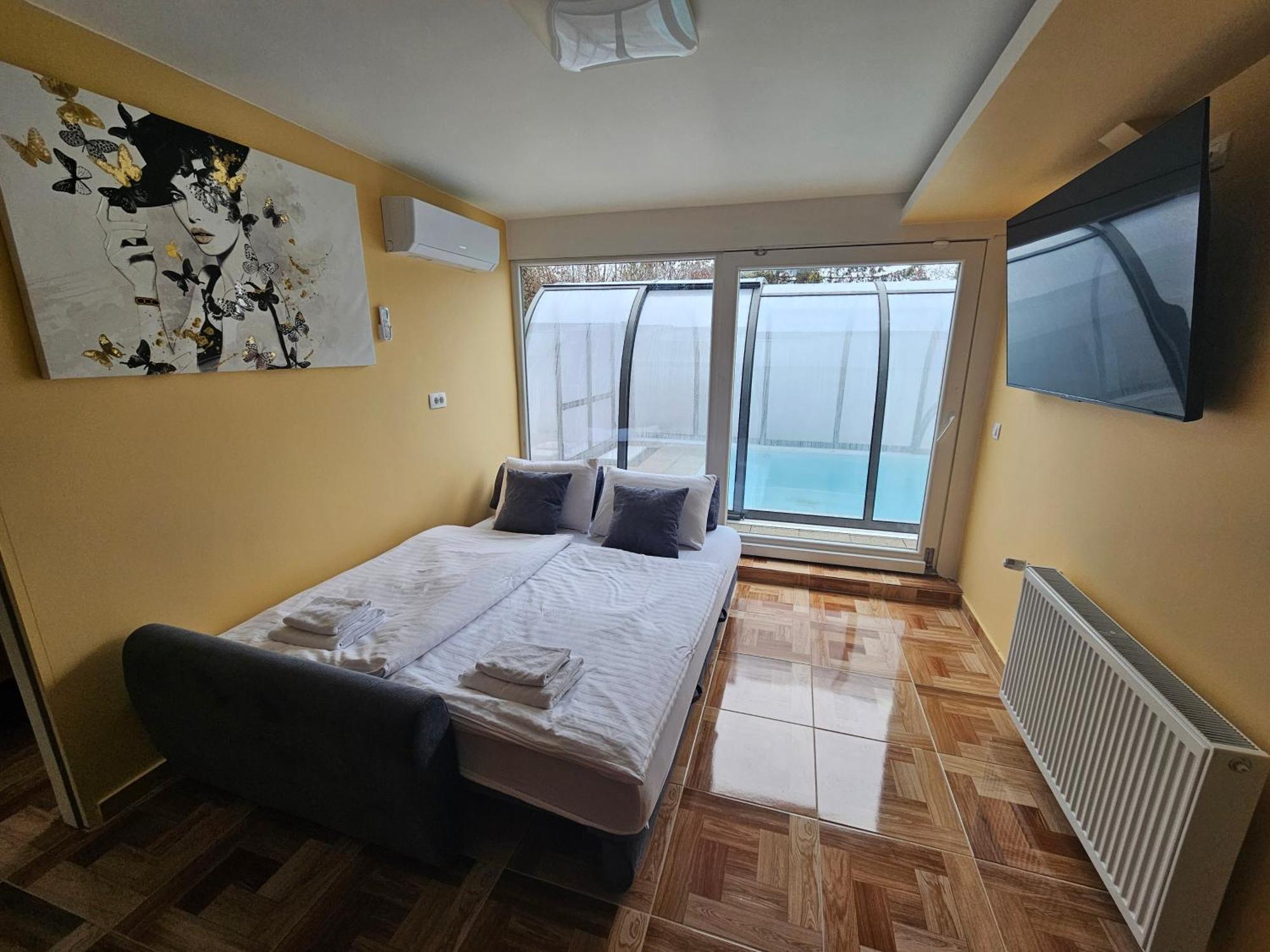 Royal Apartments & Rooms Загреб Екстериор снимка