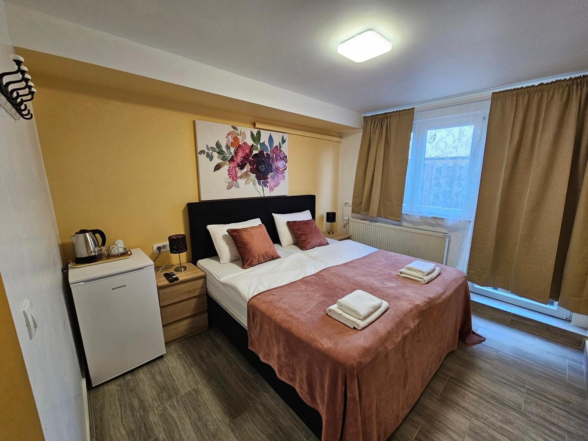 Royal Apartments & Rooms Загреб Екстериор снимка