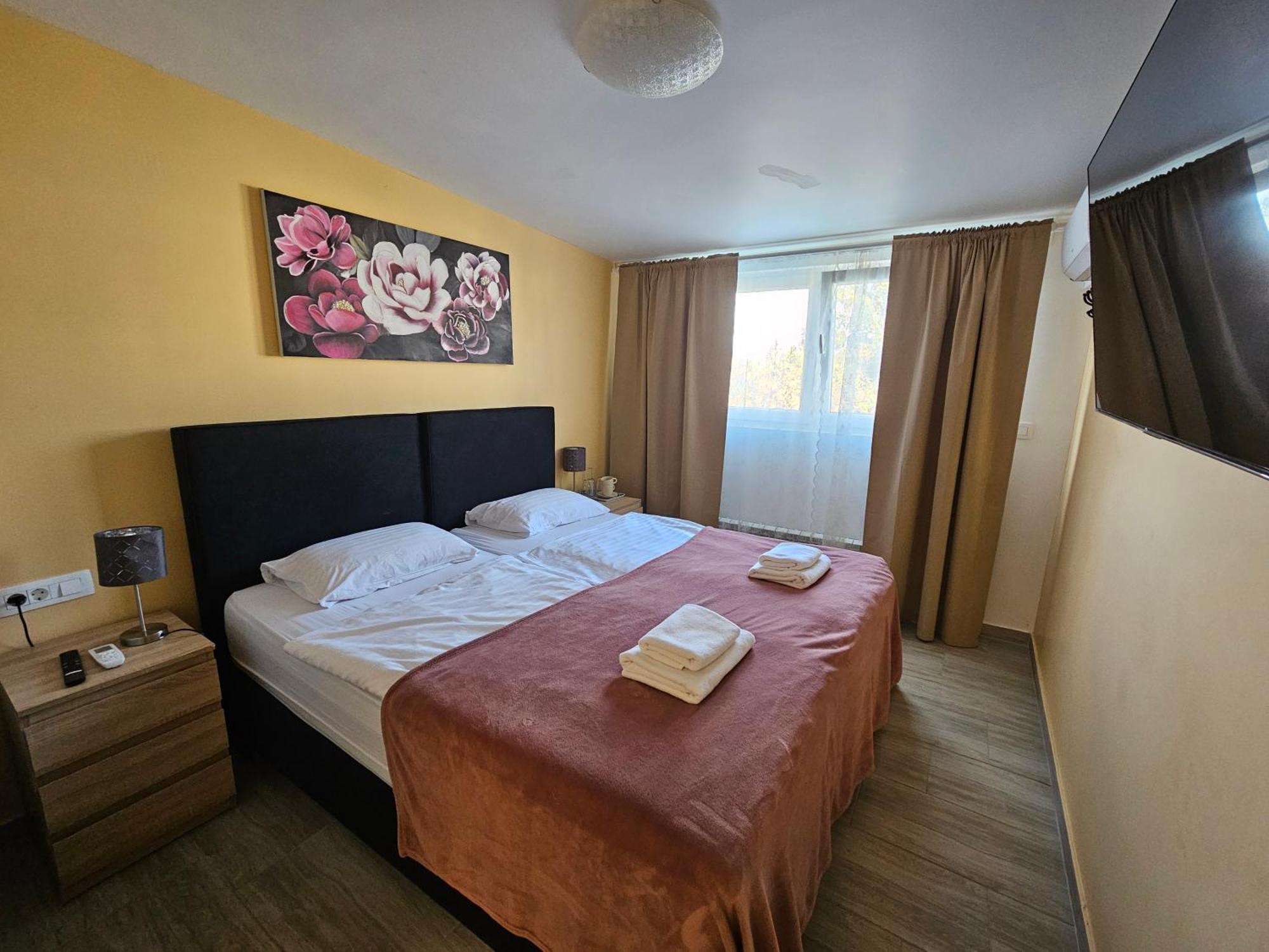 Royal Apartments & Rooms Загреб Екстериор снимка