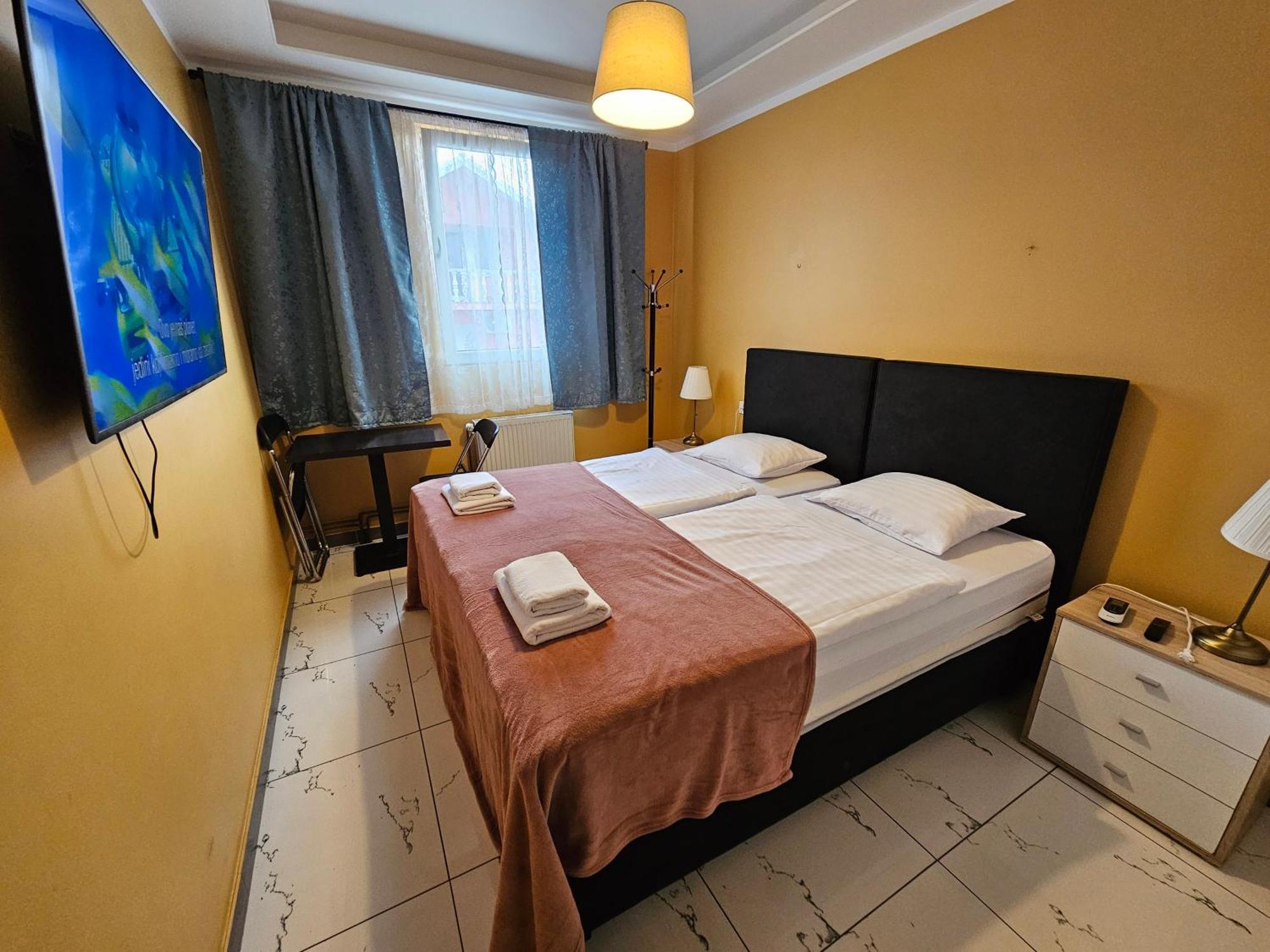 Royal Apartments & Rooms Загреб Екстериор снимка
