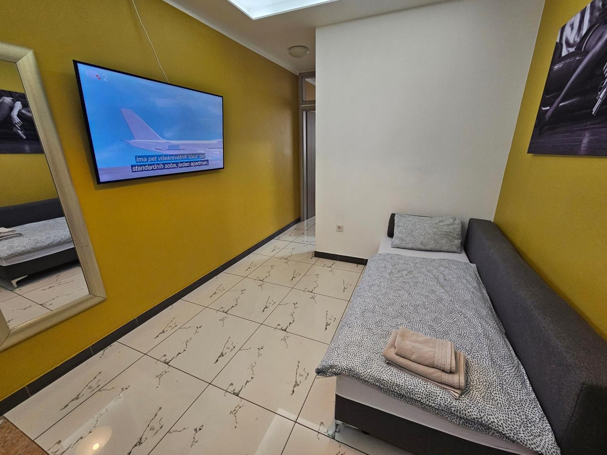 Royal Apartments & Rooms Загреб Екстериор снимка