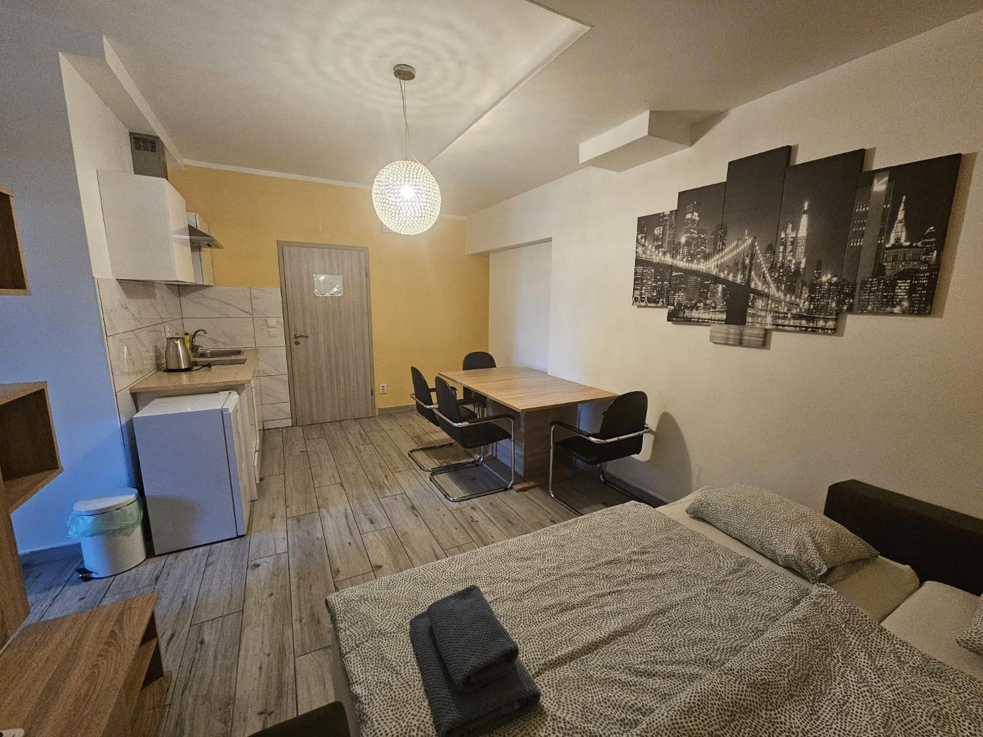 Royal Apartments & Rooms Загреб Екстериор снимка